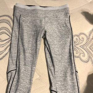 Perfect NWOT pink ultimate small leggings